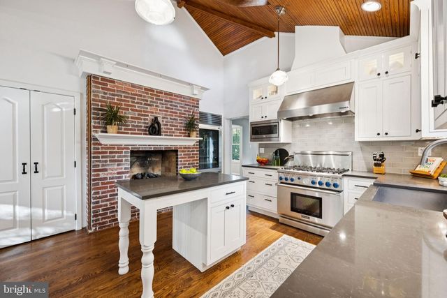 6 SPRING HILL CT, Chevy Chase, MD 20815