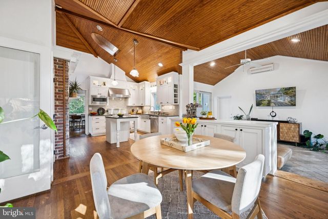 6 SPRING HILL CT, Chevy Chase, MD 20815