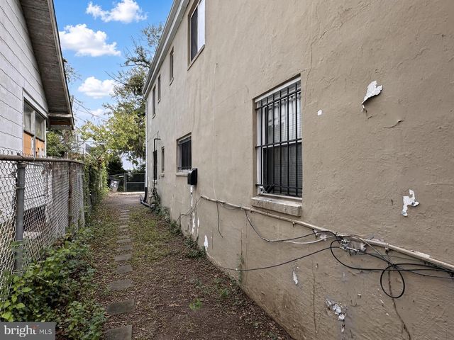 708 ALABAMA AVE SE, Washington, DC 20032