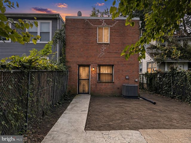 708 ALABAMA AVE SE, Washington, DC 20032