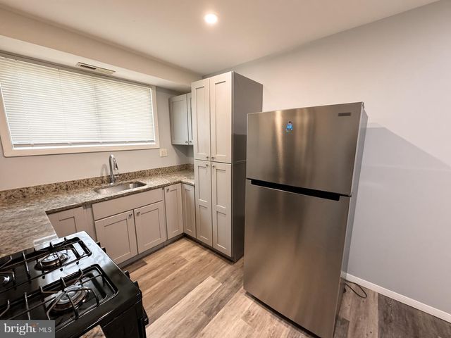 708 ALABAMA AVE SE, Washington, DC 20032