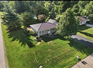 301 Pepperidge Lane, Battle Creek, MI 49015