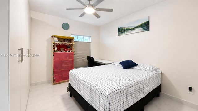 10294 S Fox Trail Road S 704, Royal Palm Beach, FL 33411