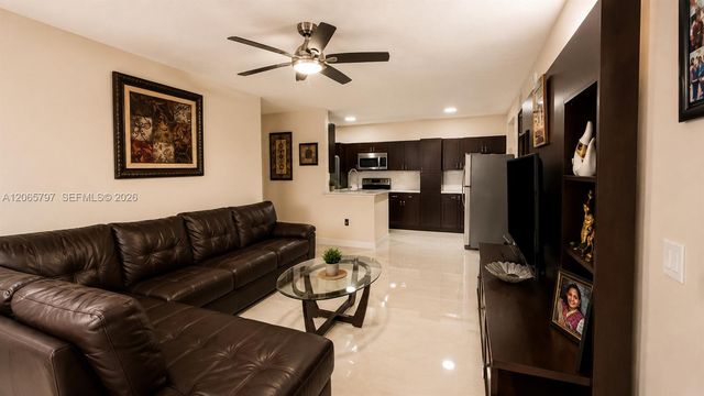 10294 S Fox Trail Road S 704, Royal Palm Beach, FL 33411