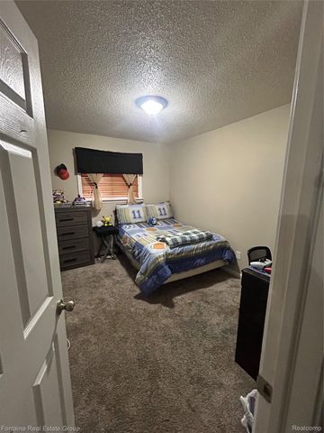 15714 McGuire Street, Taylor, MI 48180