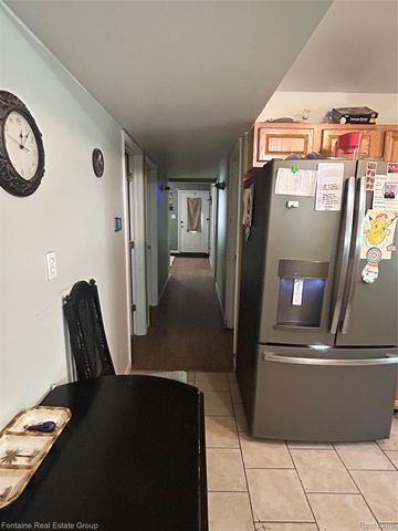 15714 McGuire Street, Taylor, MI 48180