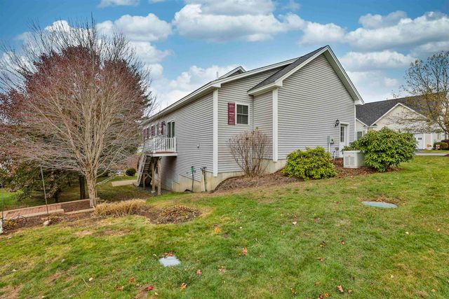 6 Sugar Plum Lane, Londonderry, NH 03053