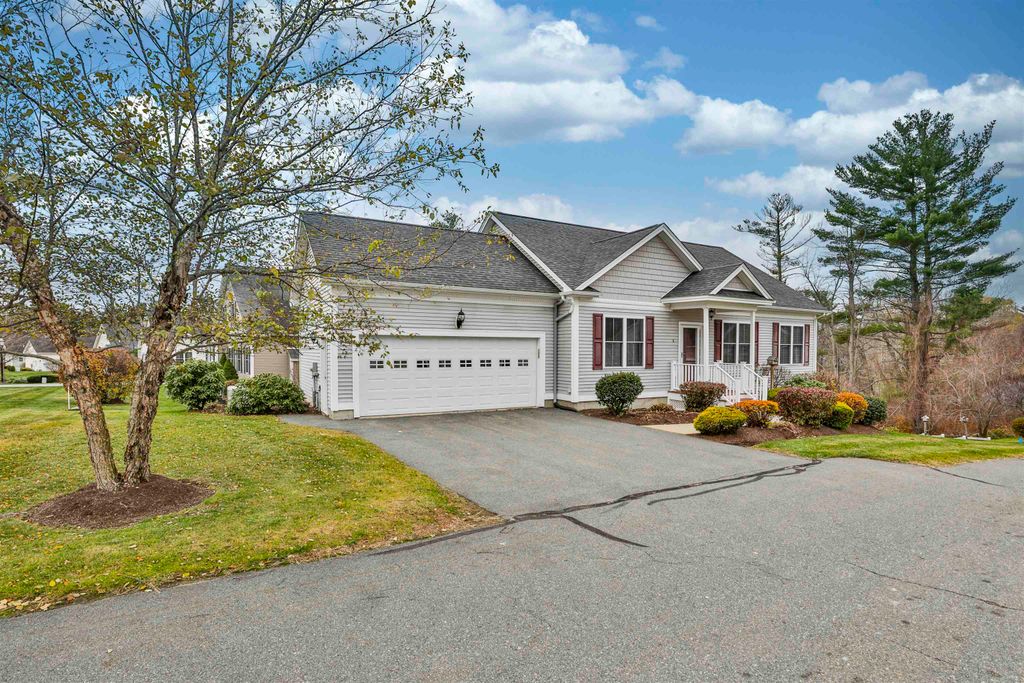 6 Sugar Plum Lane, Londonderry, NH 03053