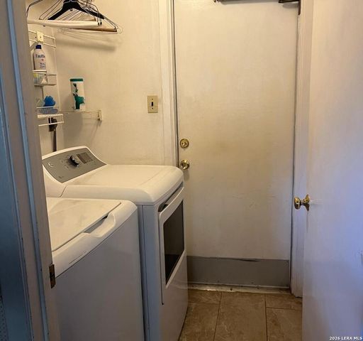 6203 Ridge Place Street, San Antonio, TX 78250