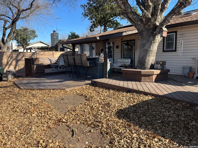 6203 Ridge Place Street, San Antonio, TX 78250