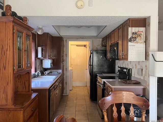 6203 Ridge Place Street, San Antonio, TX 78250