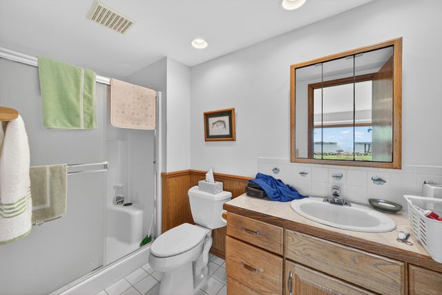 909 Tostenabe Lane, North Muskegon City, MI 49445