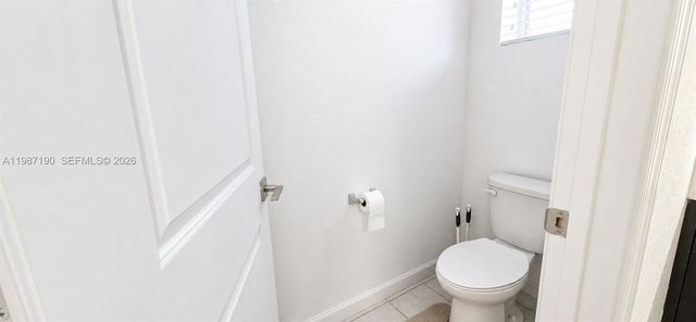 2370 SE 15th St, Homestead, FL 33035