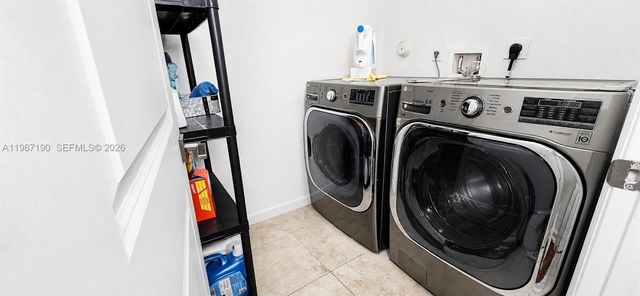 2370 SE 15th St, Homestead, FL 33035