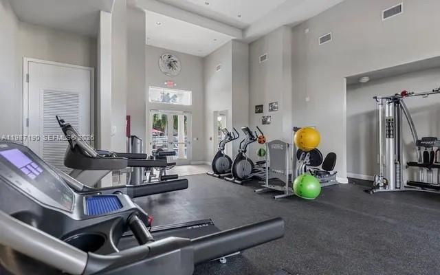 2370 SE 15th St, Homestead, FL 33035