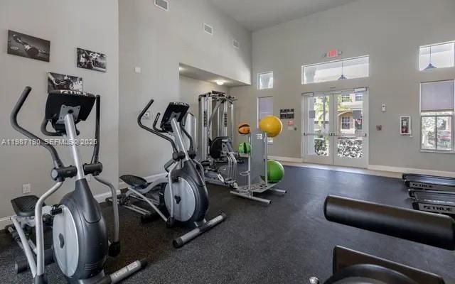 2370 SE 15th St, Homestead, FL 33035
