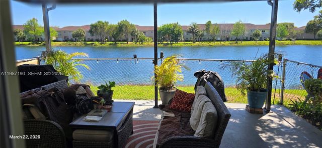 2370 SE 15th St, Homestead, FL 33035