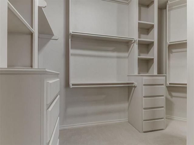 713 Waterwood Drive, Norman, OK 73072