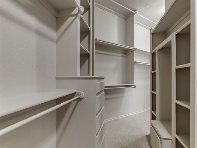 713 Waterwood Drive, Norman, OK 73072