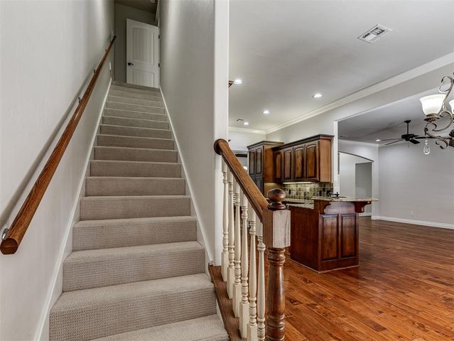 713 Waterwood Drive, Norman, OK 73072