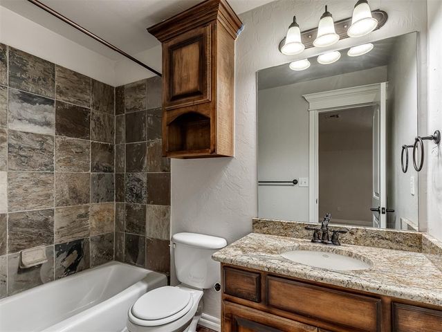 713 Waterwood Drive, Norman, OK 73072