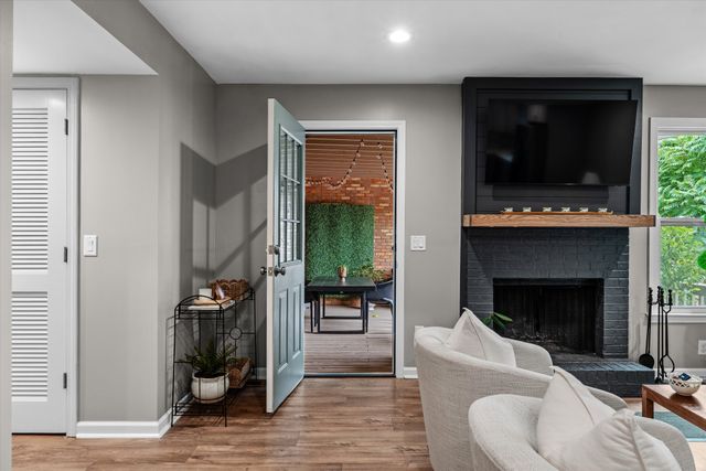 1627 Volunteer Ct, Brentwood, TN 37027