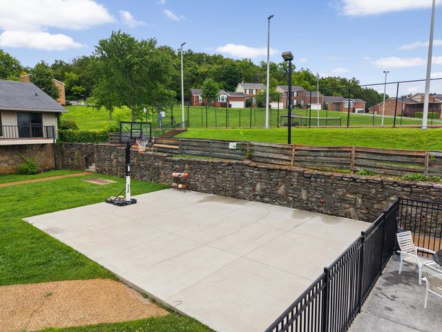 1627 Volunteer Ct, Brentwood, TN 37027
