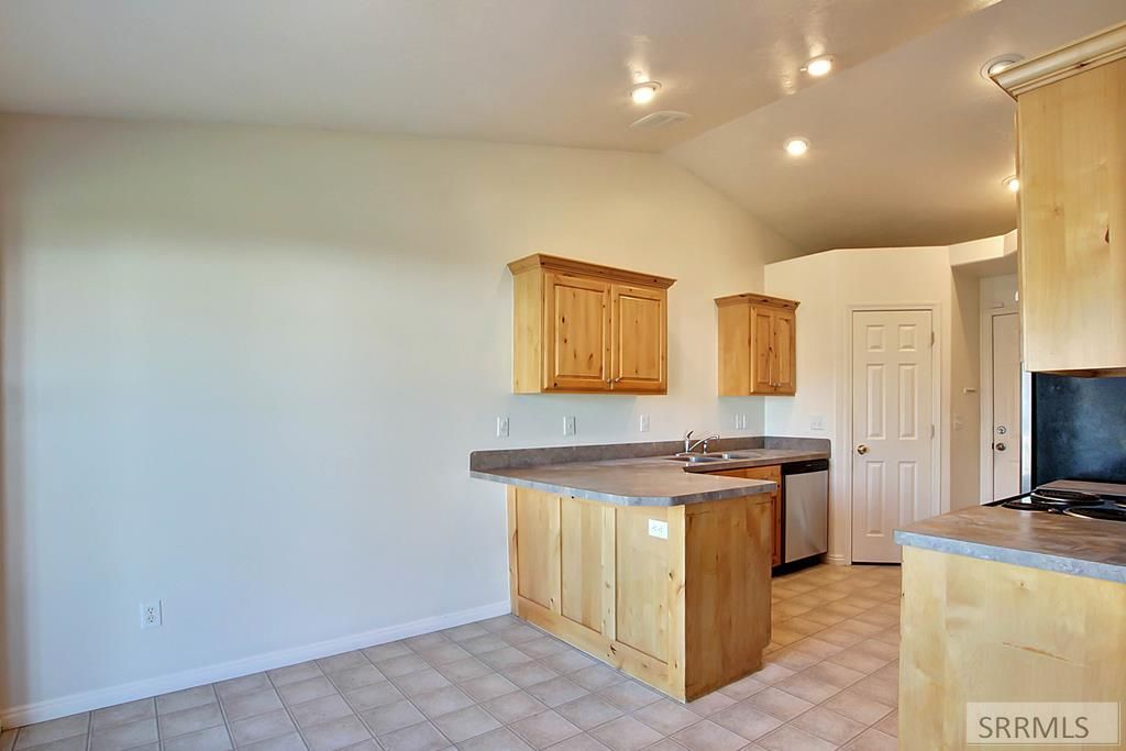 Image 3 of property listing at 1303 Jackson Drive, Ammon, ID 83406