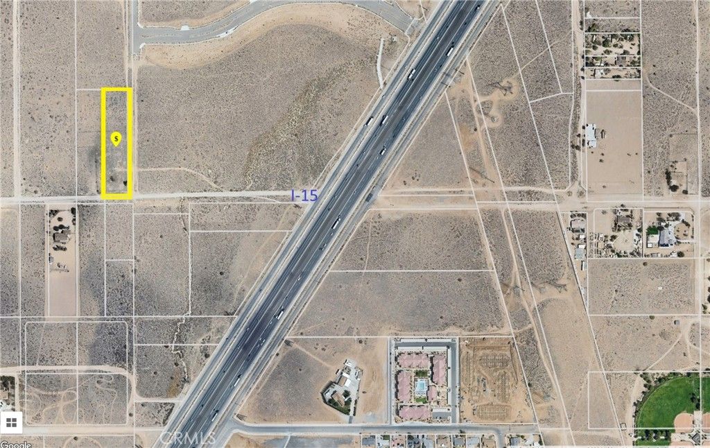 Image 5 of property listing at 13290 Smoketree Street, Victorville, CA 92392