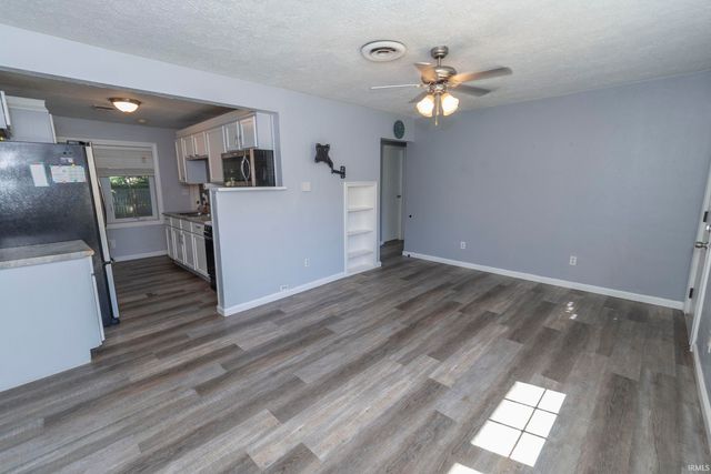 1214 N Olive Street, South Bend, IN 46628