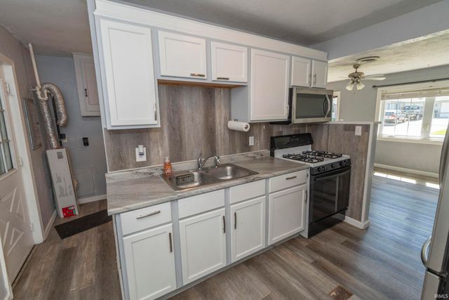 1214 N Olive Street, South Bend, IN 46628