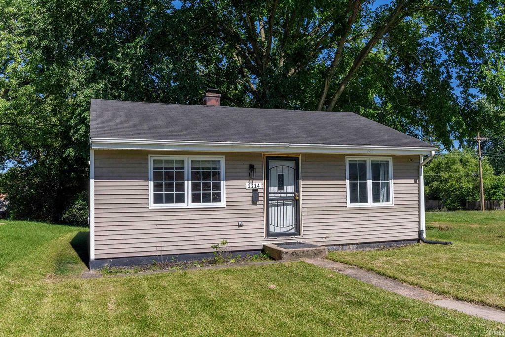 1214 N Olive Street, South Bend, IN 46628