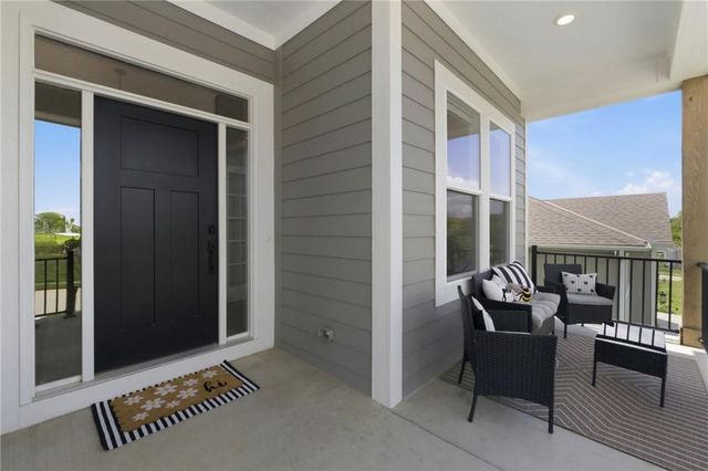 25189 W 141st Terrace, Olathe, KS 66061