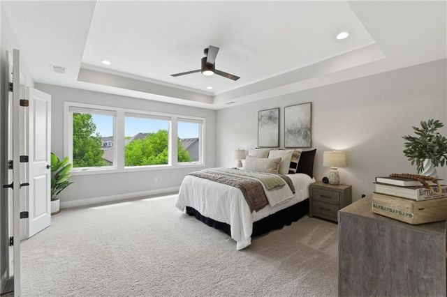 25189 W 141st Terrace, Olathe, KS 66061