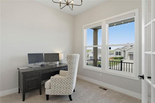 25189 W 141st Terrace, Olathe, KS 66061