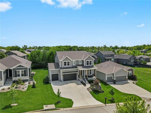 25189 W 141st Terrace, Olathe, KS 66061