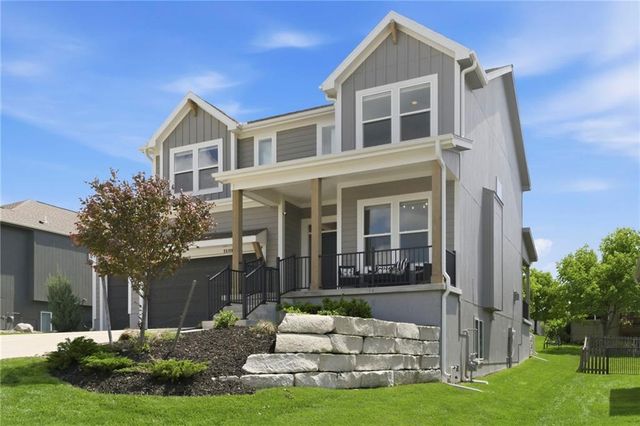 25189 W 141st Terrace, Olathe, KS 66061