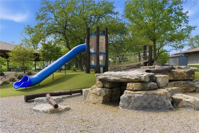 25189 W 141st Terrace, Olathe, KS 66061