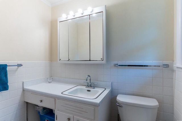 25 Hiawatha Circle, Madison, WI 53711