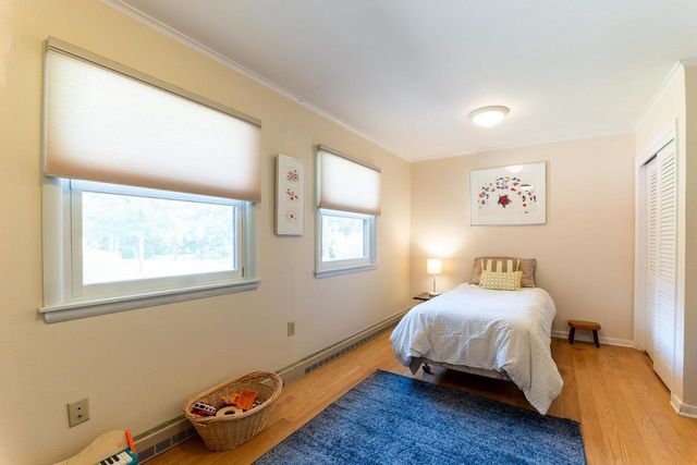 25 Hiawatha Circle, Madison, WI 53711