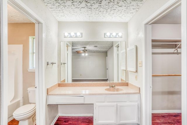 15706 Tammany Lane, Houston, TX 77082