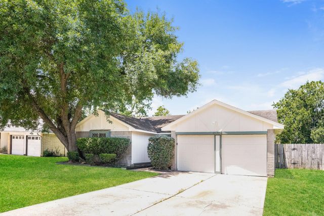 15706 Tammany Lane, Houston, TX 77082