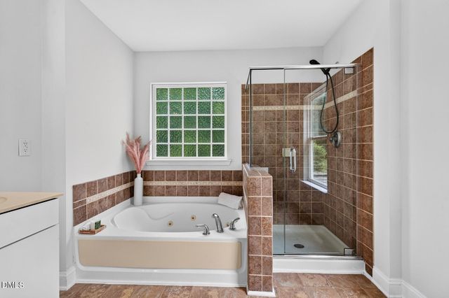 4007 Jockey Club Circle, Cary, NC 27519