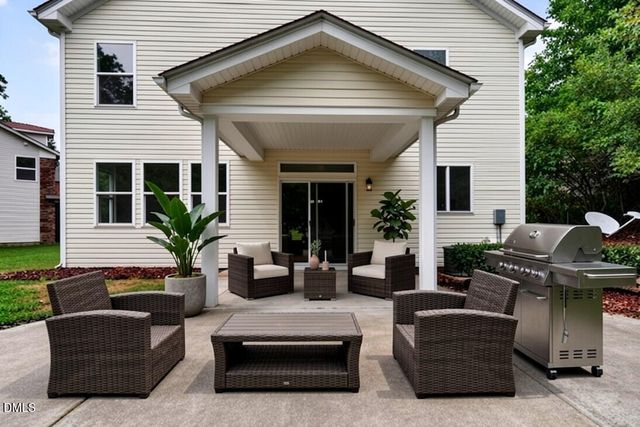 4007 Jockey Club Circle, Cary, NC 27519