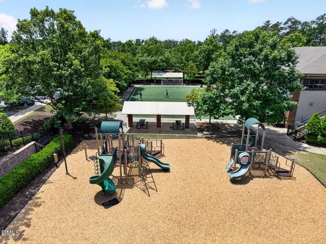 4007 Jockey Club Circle, Cary, NC 27519