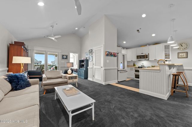 1308 Day Beacon Drive 8, Belhaven, NC 27810