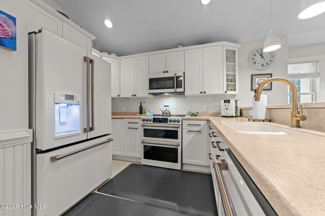 1308 Day Beacon Drive 8, Belhaven, NC 27810