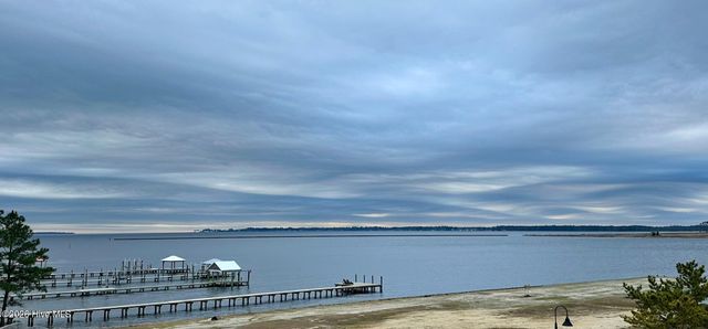 1308 Day Beacon Drive 8, Belhaven, NC 27810