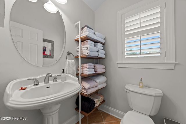 1308 Day Beacon Drive 8, Belhaven, NC 27810