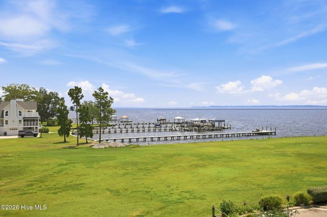 1308 Day Beacon Drive 8, Belhaven, NC 27810